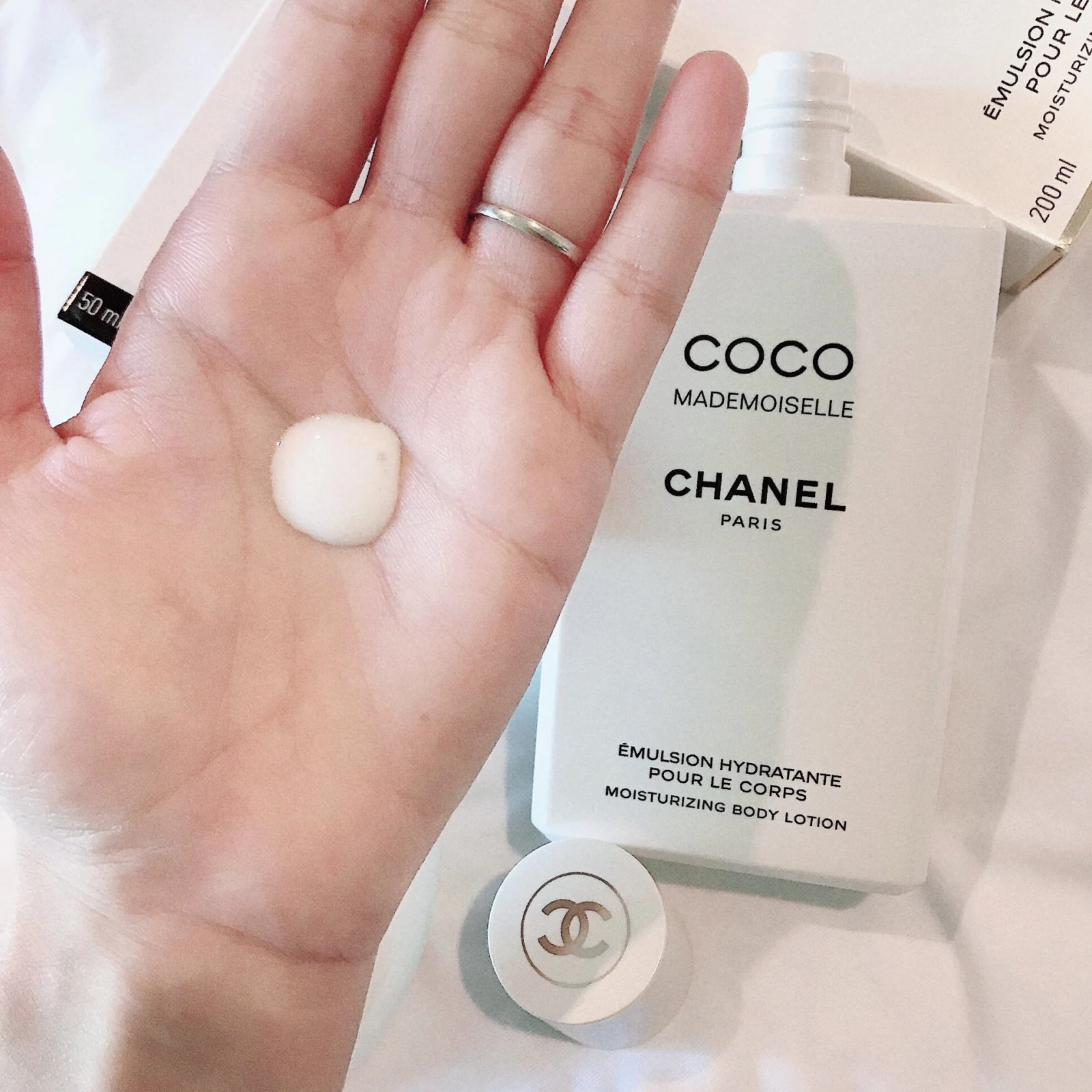 Chia sẻ 57 về chanel body cream coco mademoiselle mới nhất   cdgdbentreeduvn